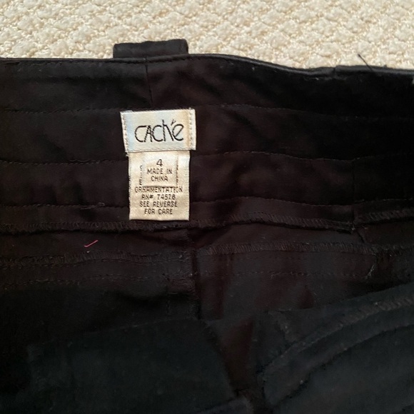 Cache size 4 black Bermuda shorts - Picture 6 of 6